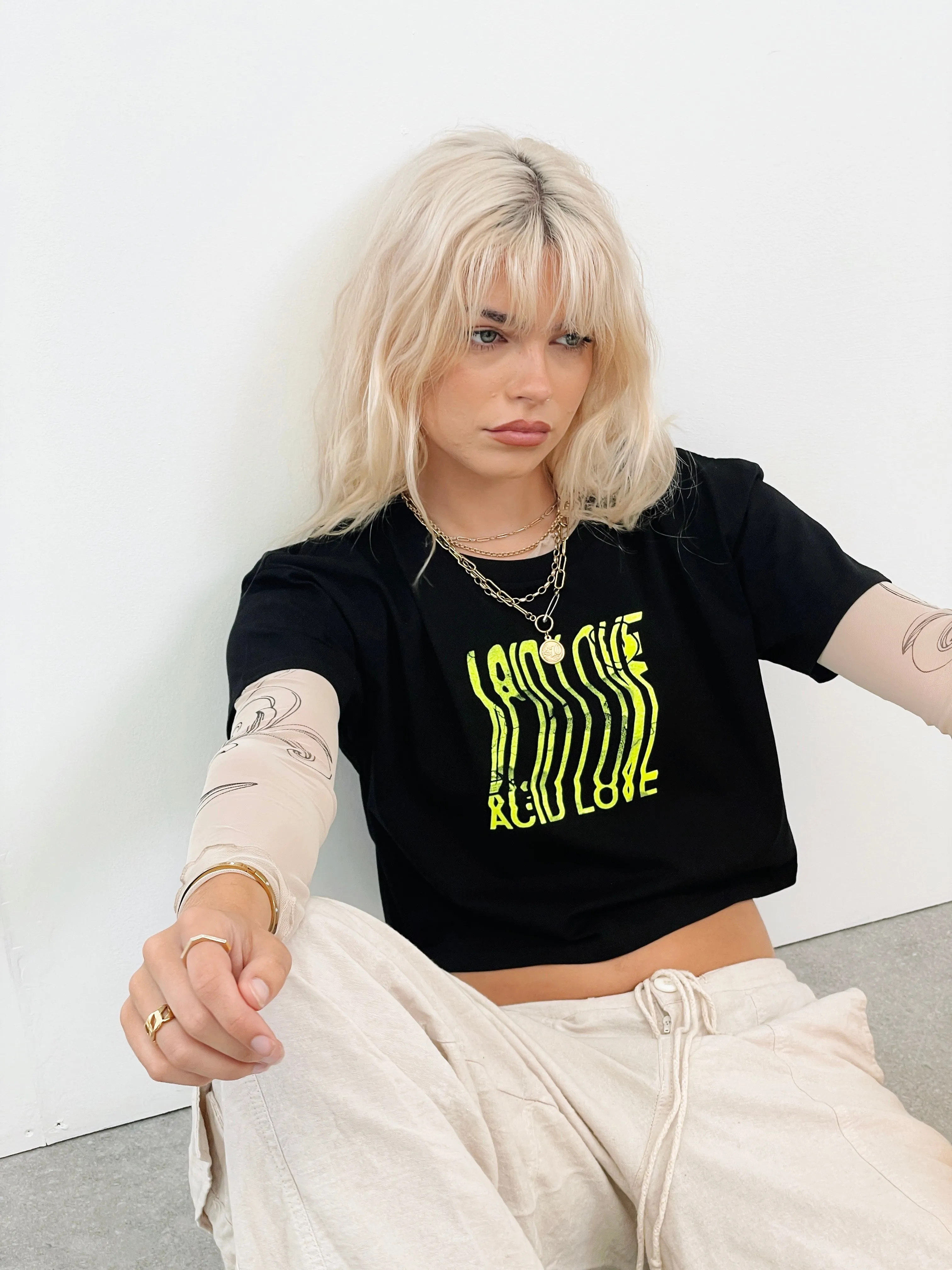 Acid Love WMNS 'Bitmap' Cropped Tee - Black