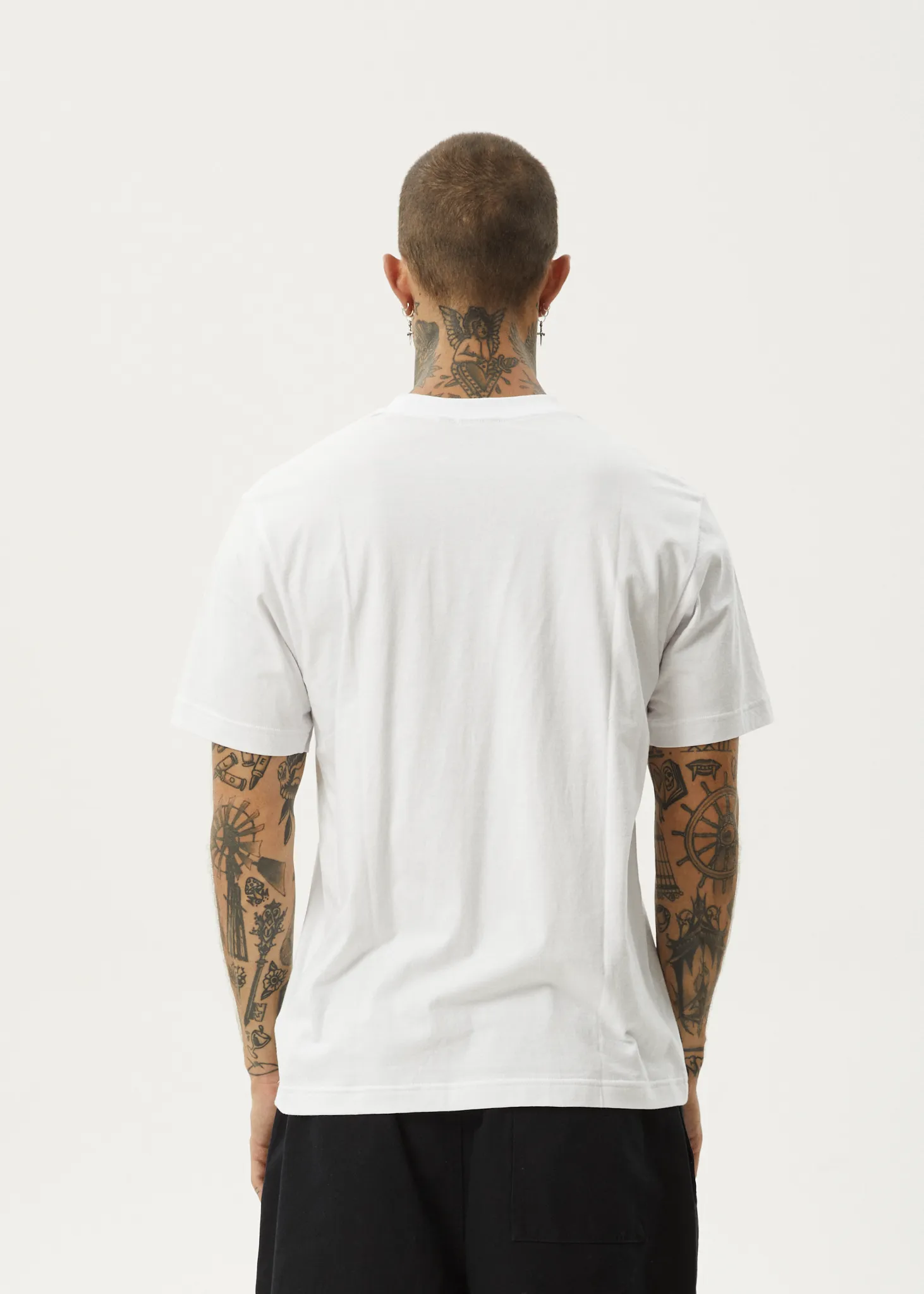 AFENDS Mens Thrown Out - Retro Fit Tee - White / Black