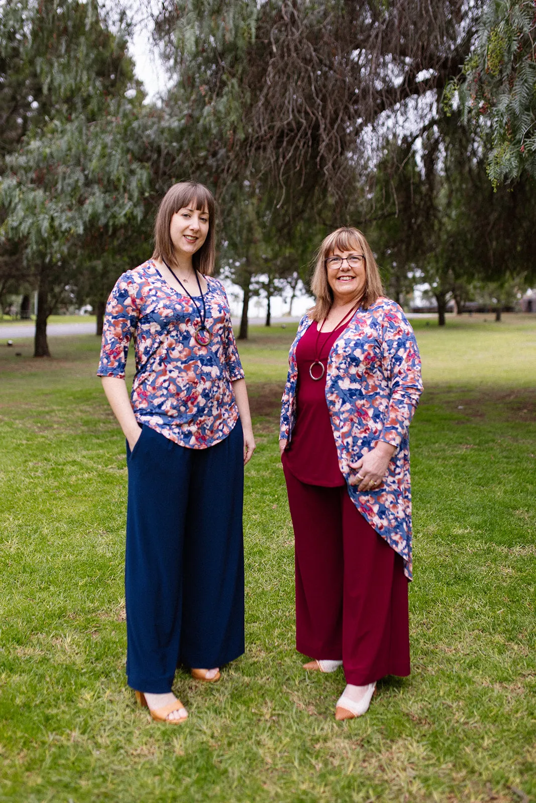 AMARIS Longline Jacket in Navy Autumn Leaves