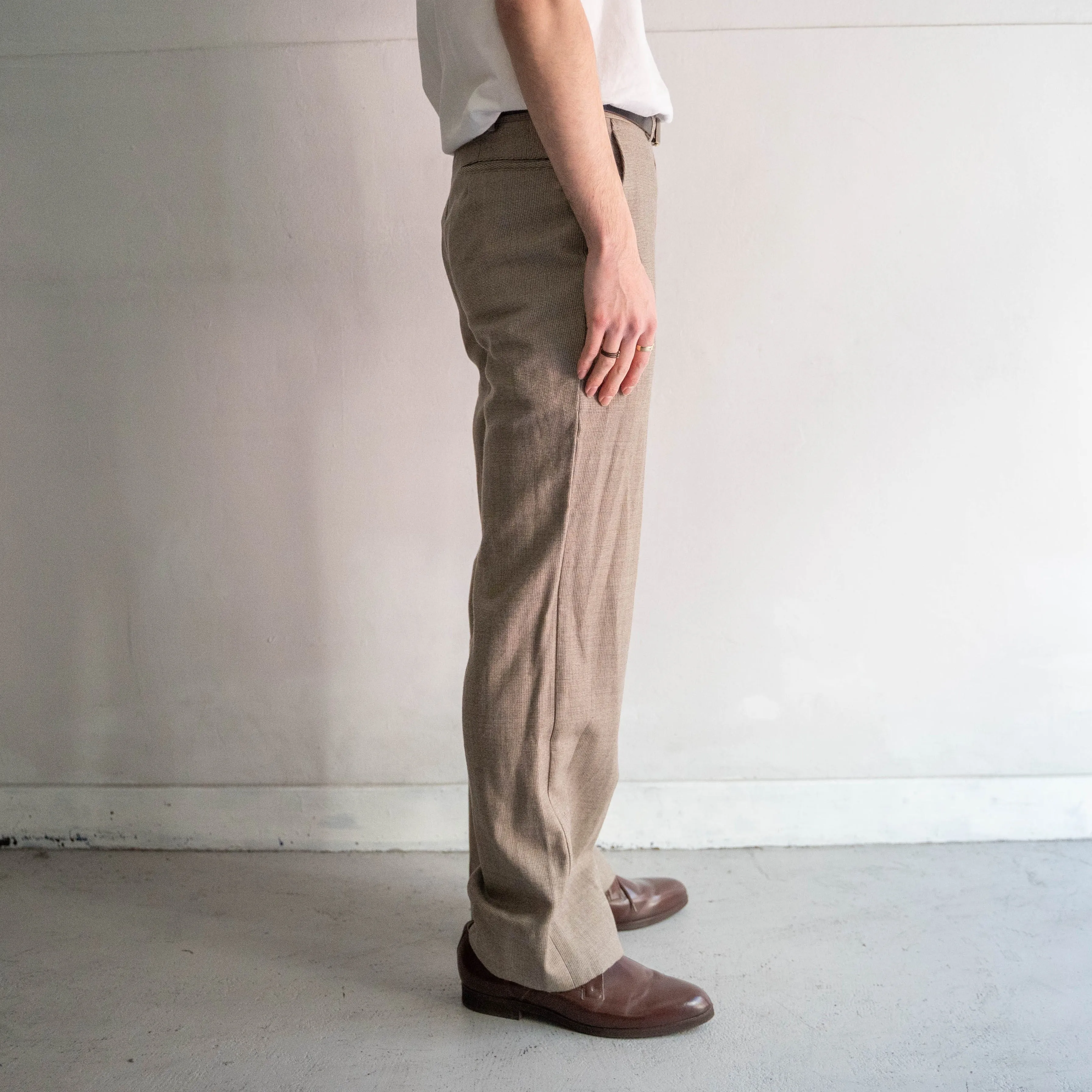 around 1980s Japan vintage beige color check pattern slacks