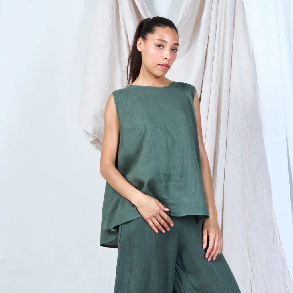 Buttoned linen vest with asymmetric hem wholesale