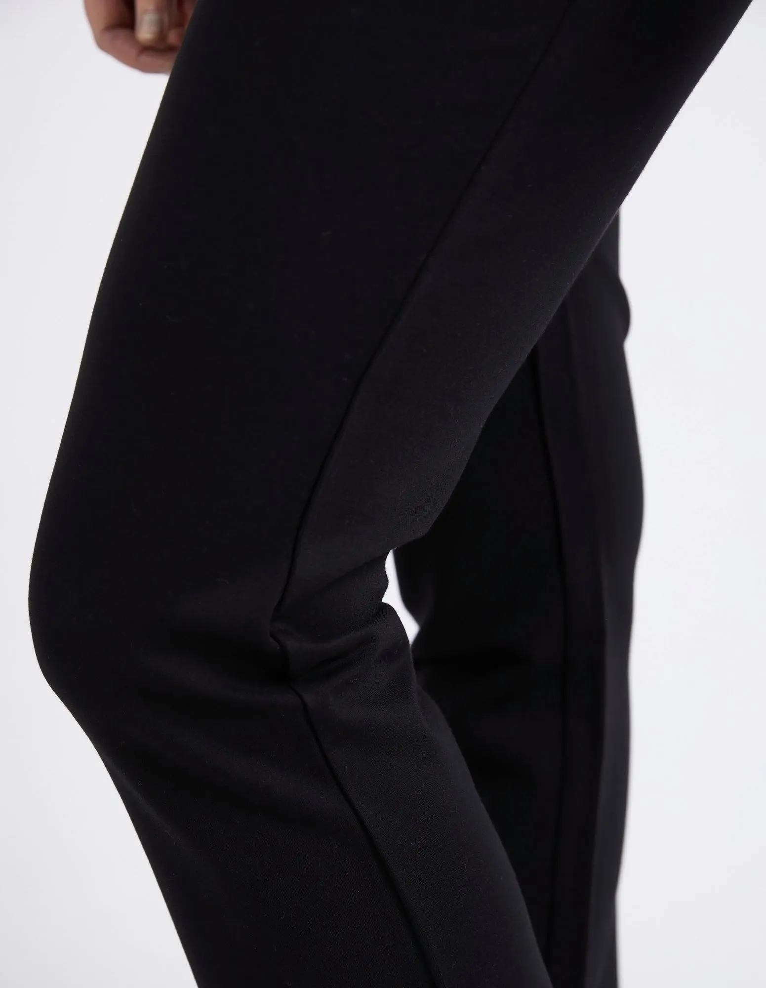 Elm Dylan Flare pant - Black