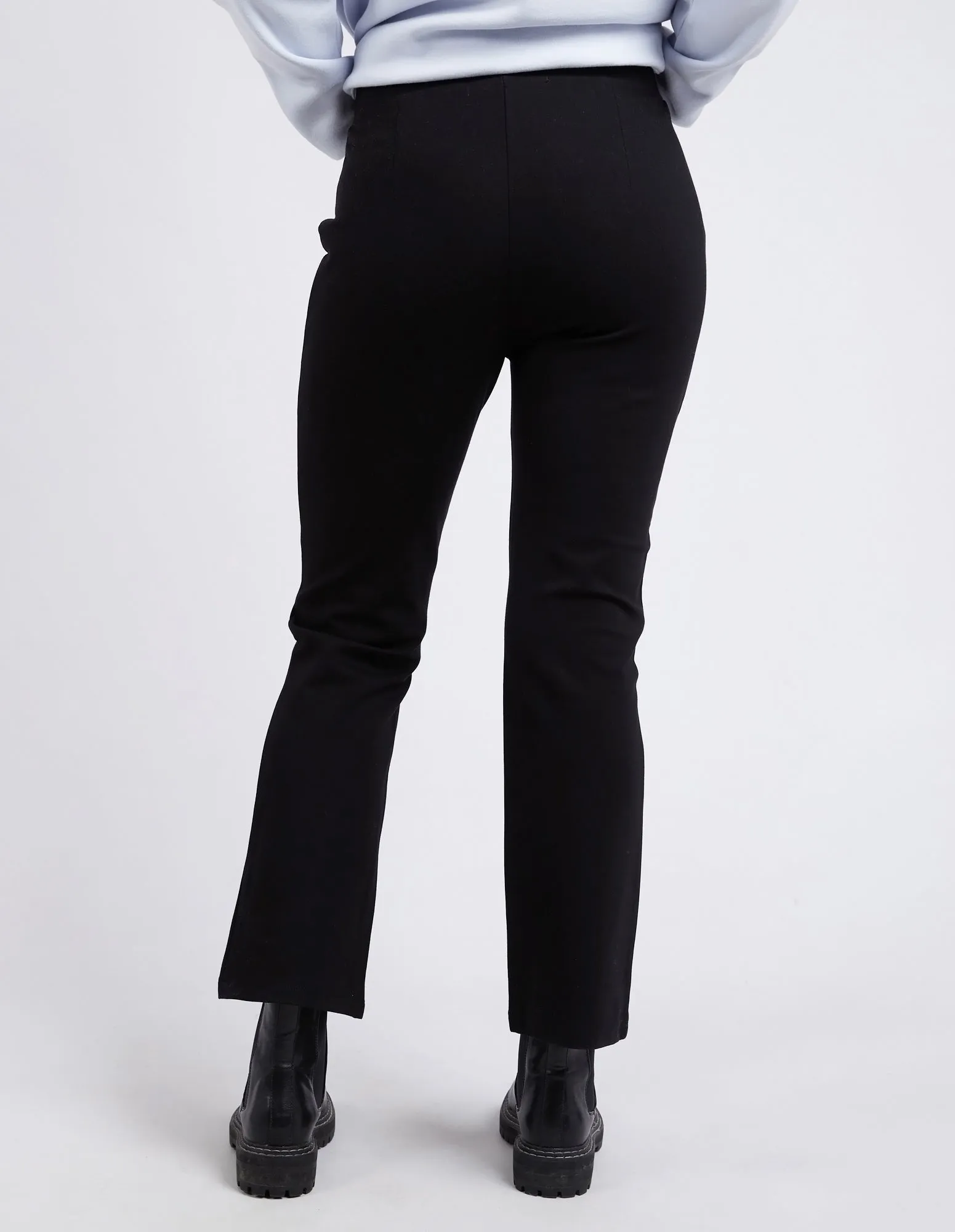 Elm Dylan Flare pant - Black