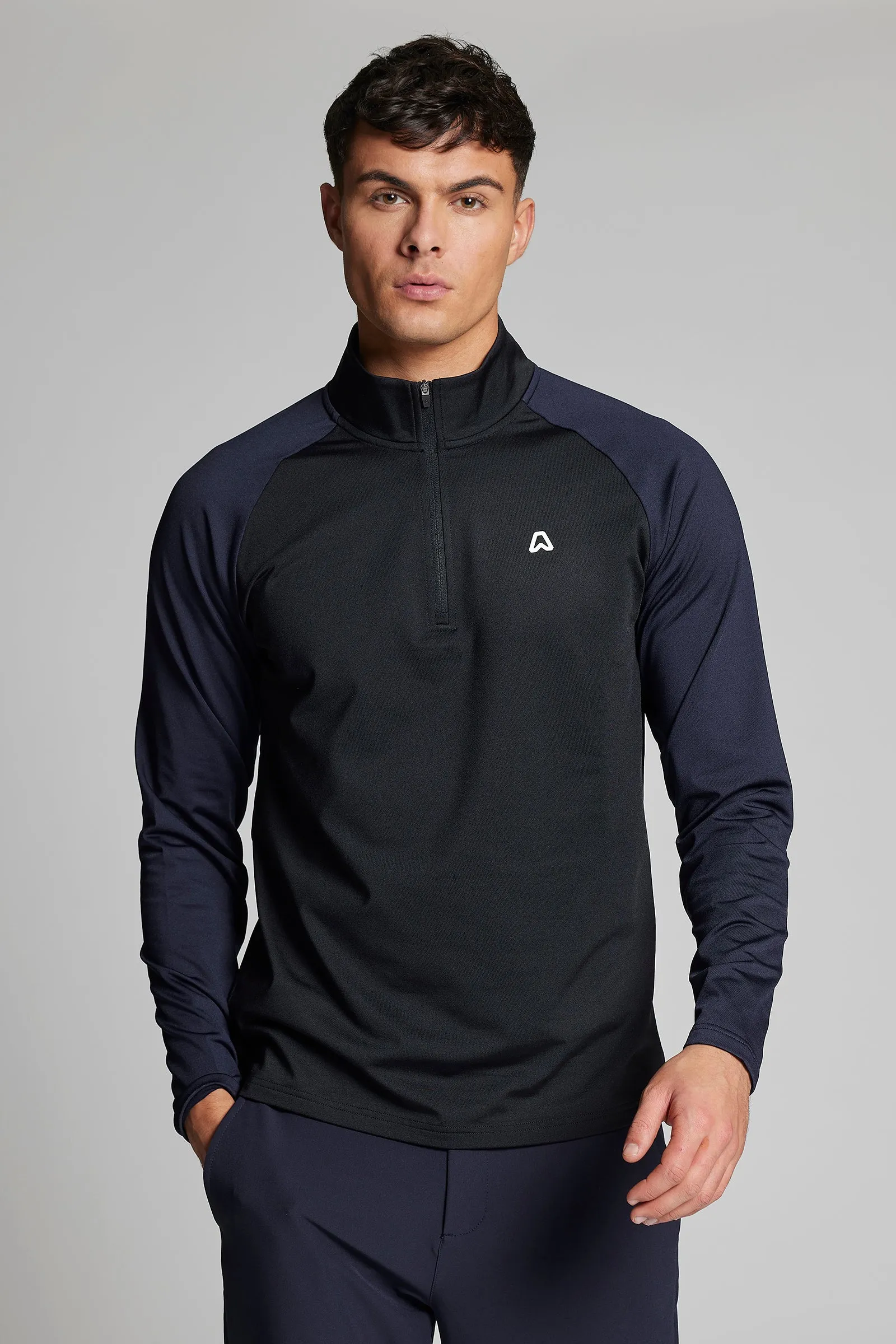 Fleece Back Slim Fit Contrast 1/4 Zip Top - Putter Black / Ace Navy