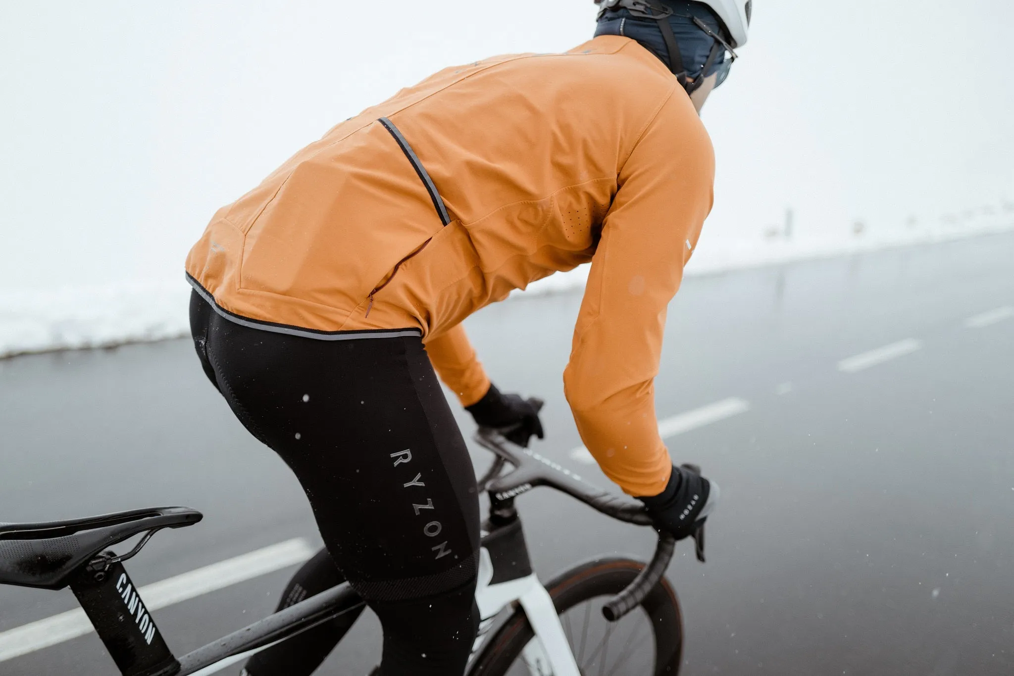 Generator Thermal Bike Jacket