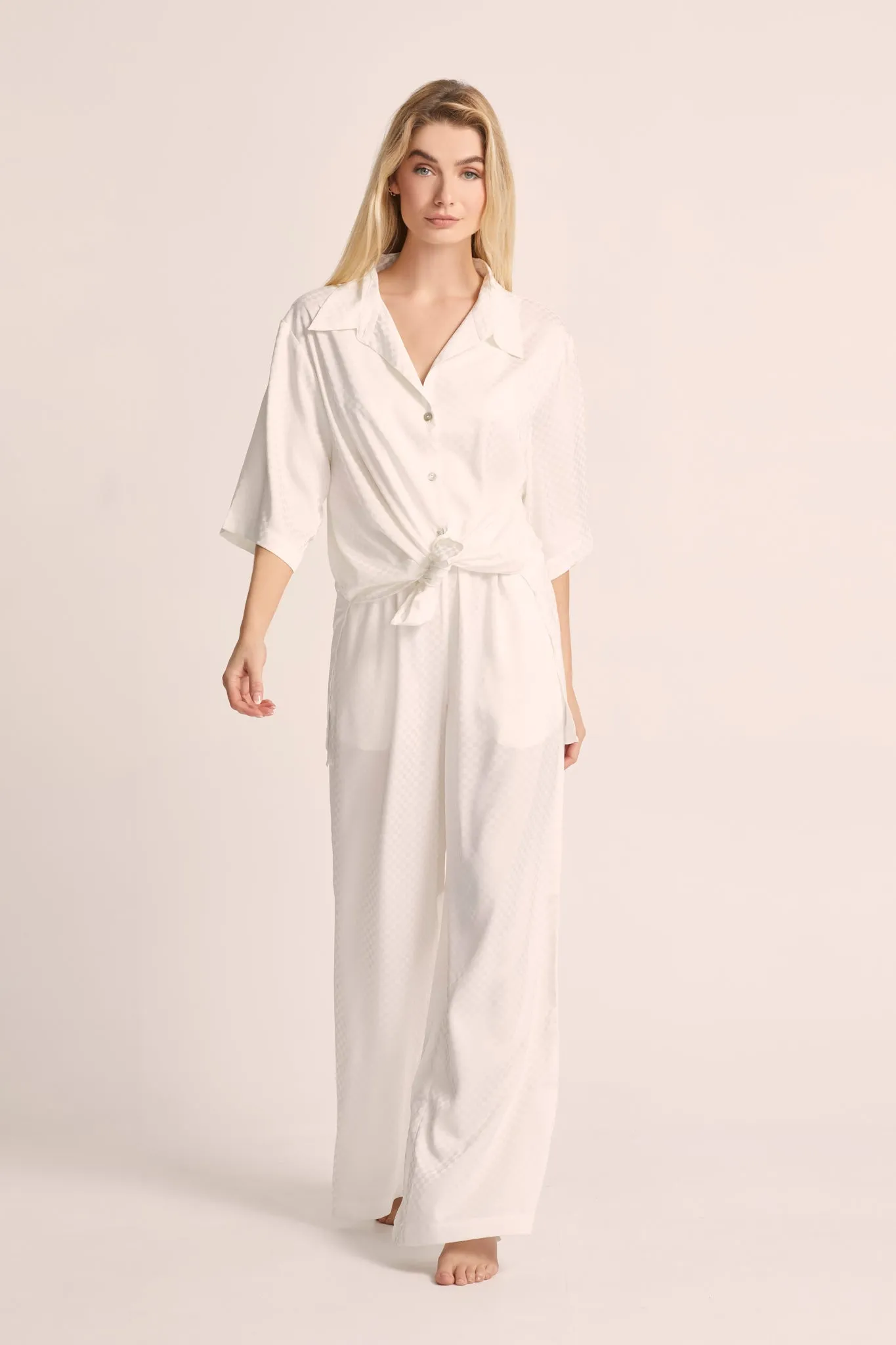 Gigi Relaxed Fit Lounge  - White