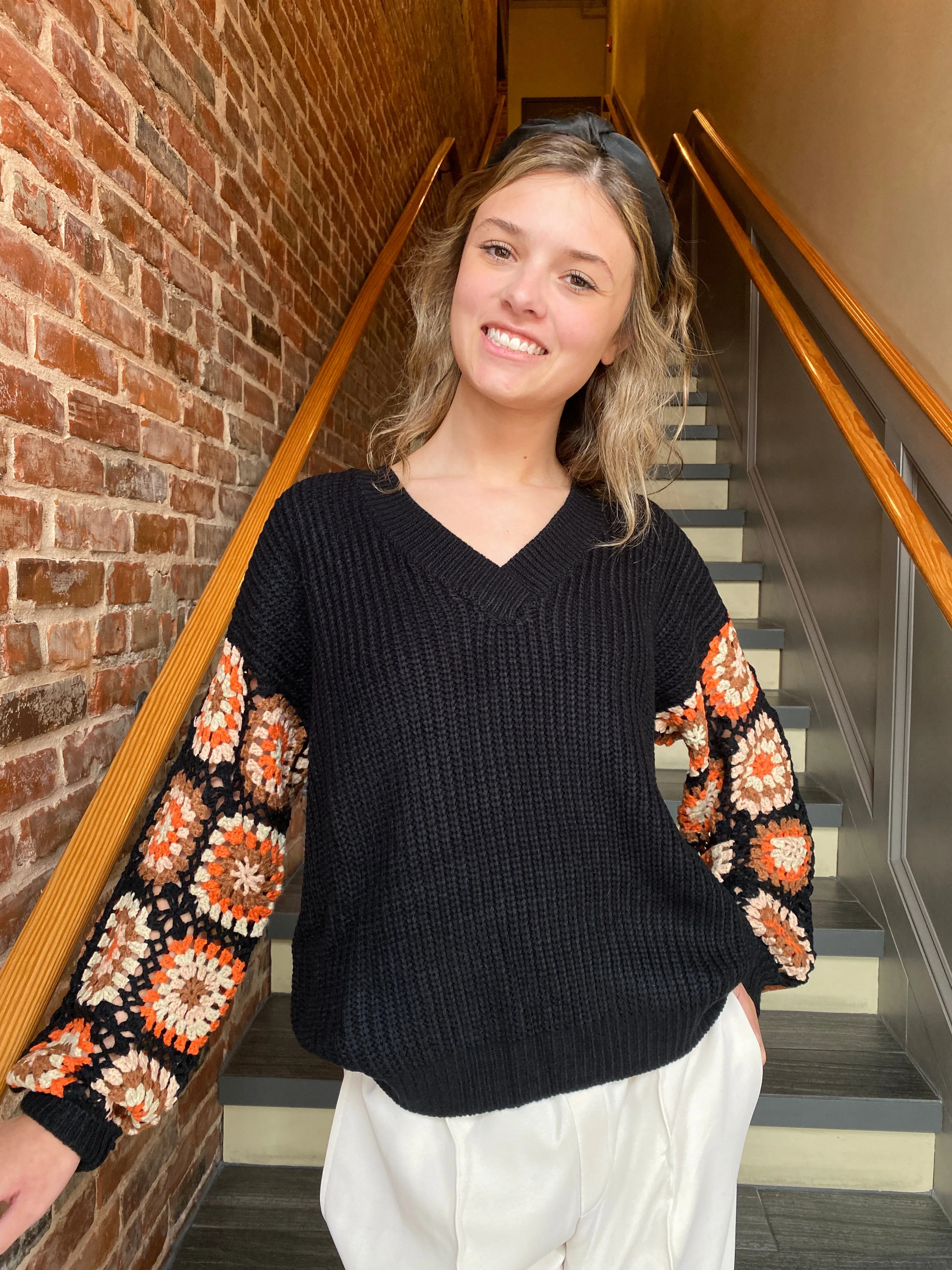 GRANNY SQUARE SLEEVES V-NECK SWEATER