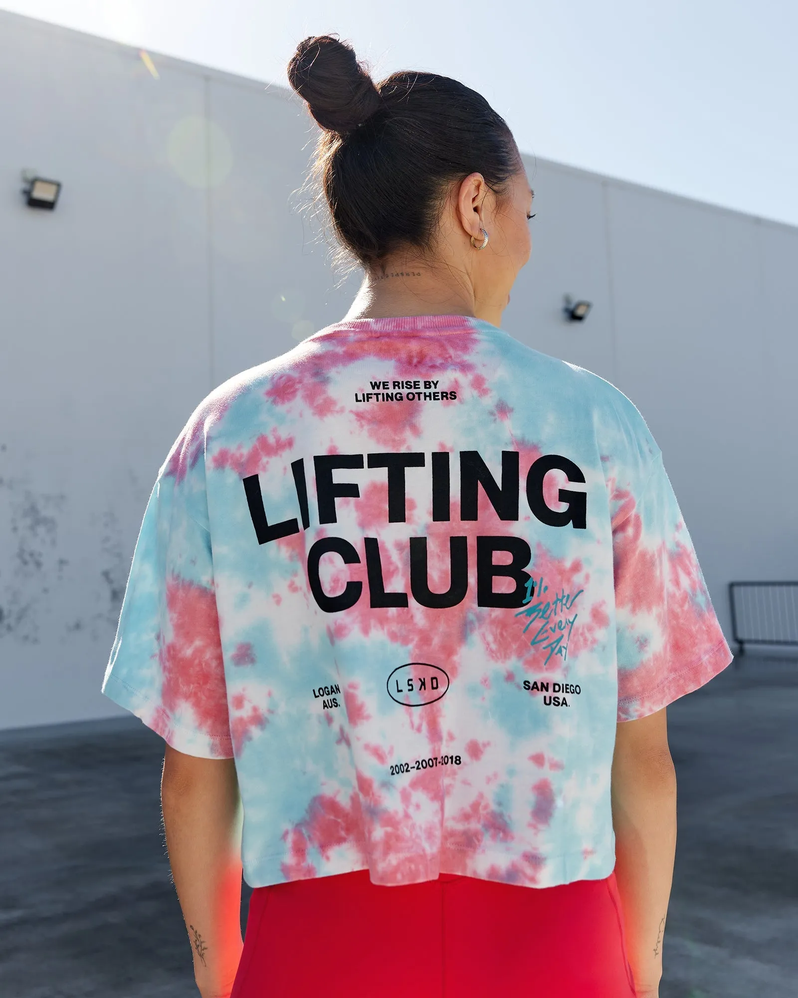 Lifting Club Cropped Heavyweight Tee - Scarlet-Tie Dye