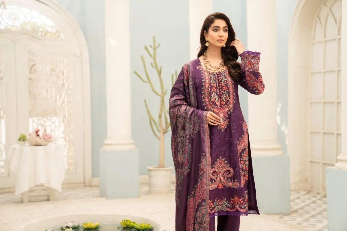 Munira Embroidered Viscose Pakistani Suit MUN546