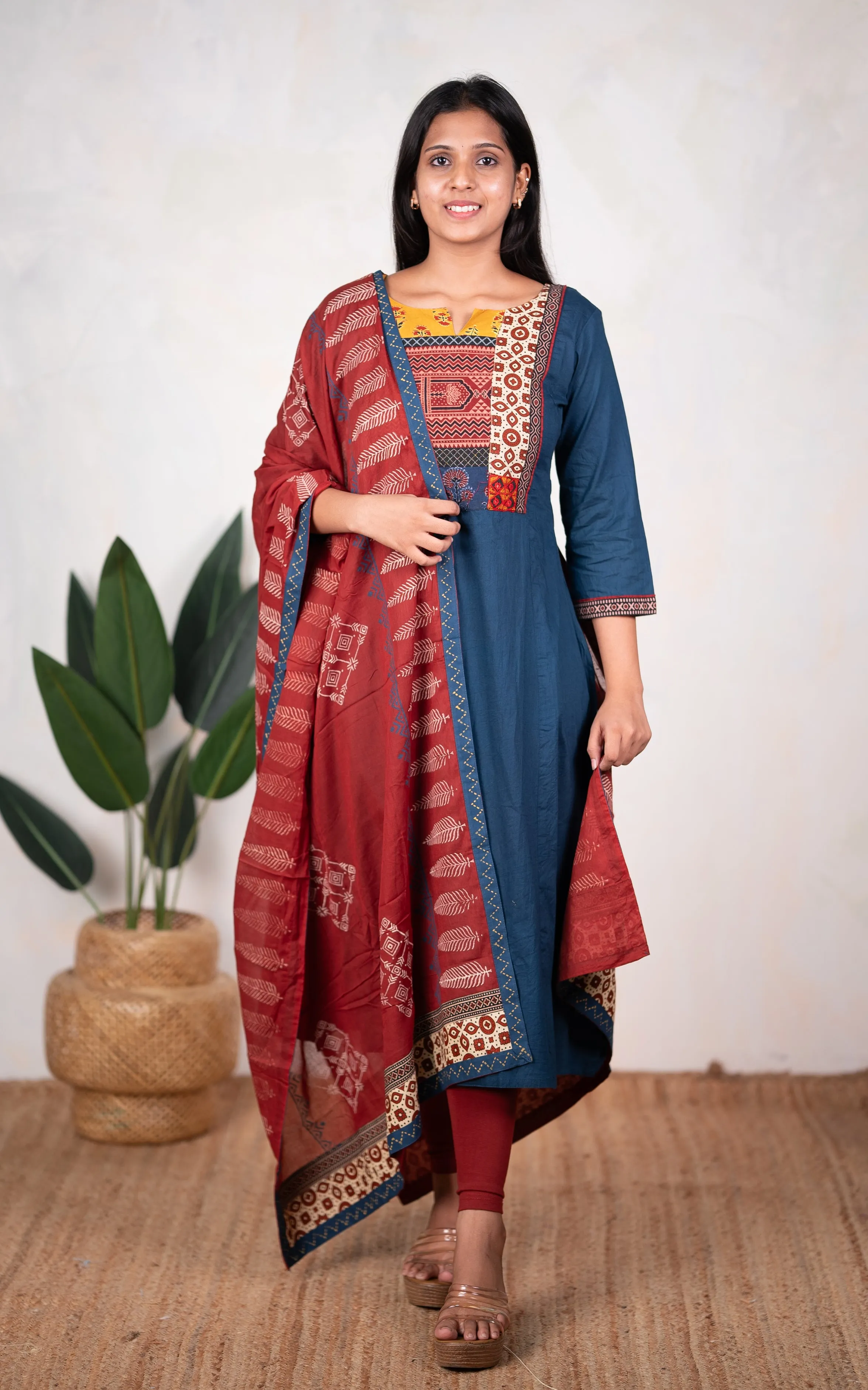 Nithi Blue (Kurti Dupatta)