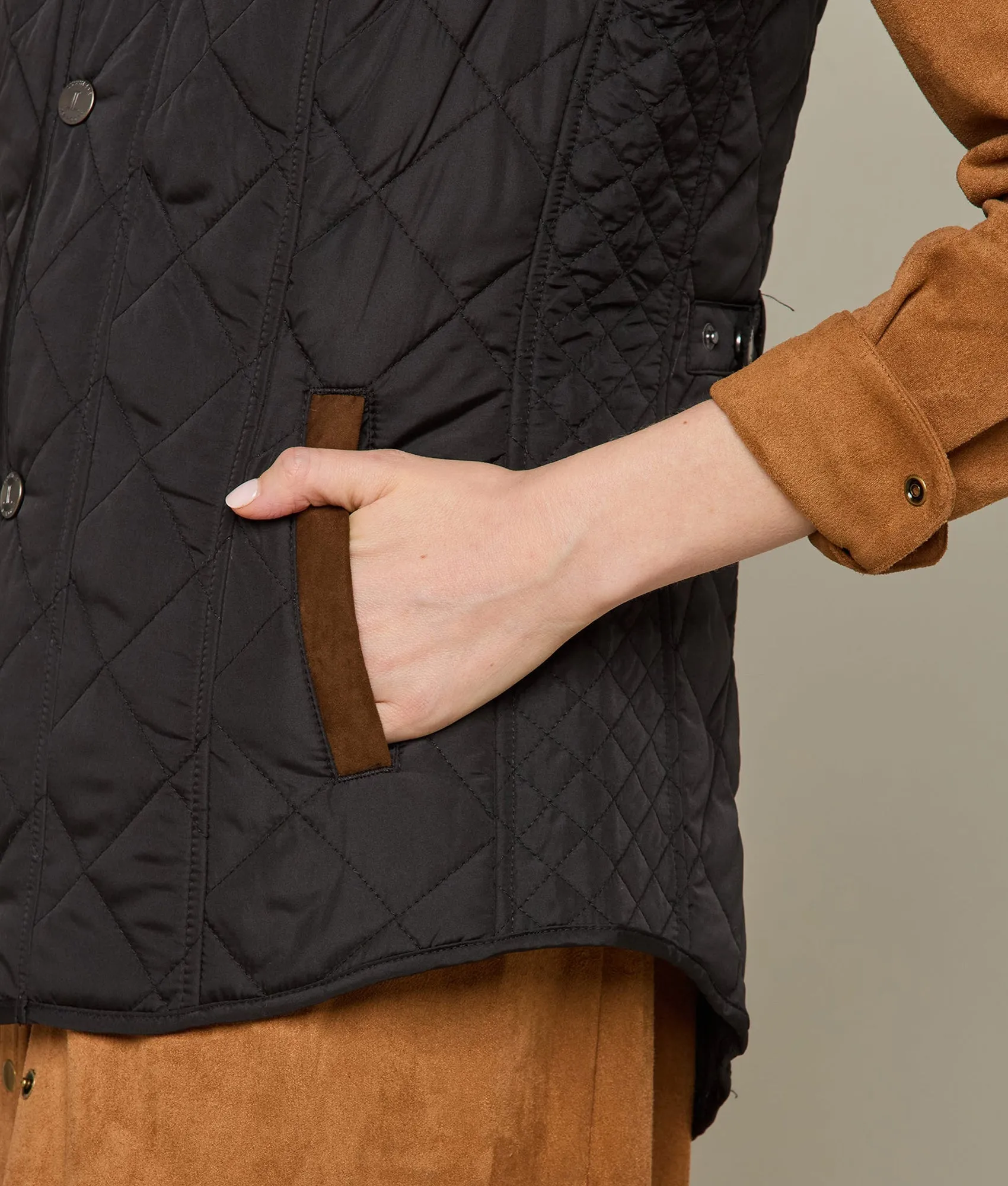 Quilted Vest :: Black