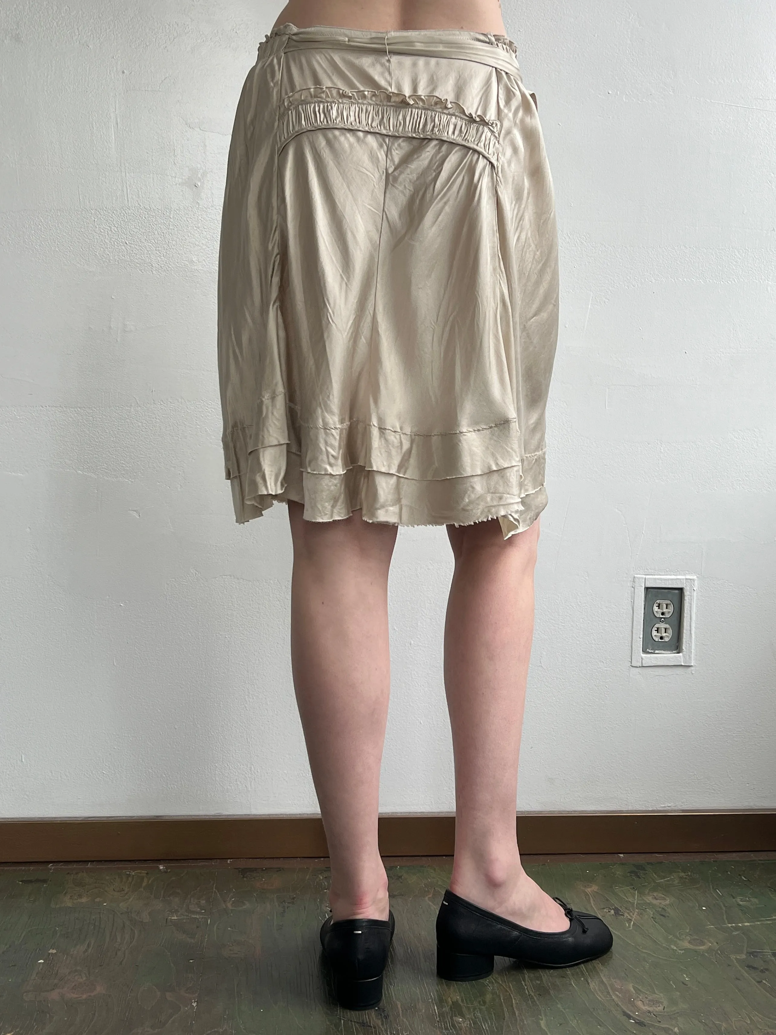 Sand Silk Flutter Skirt (M)