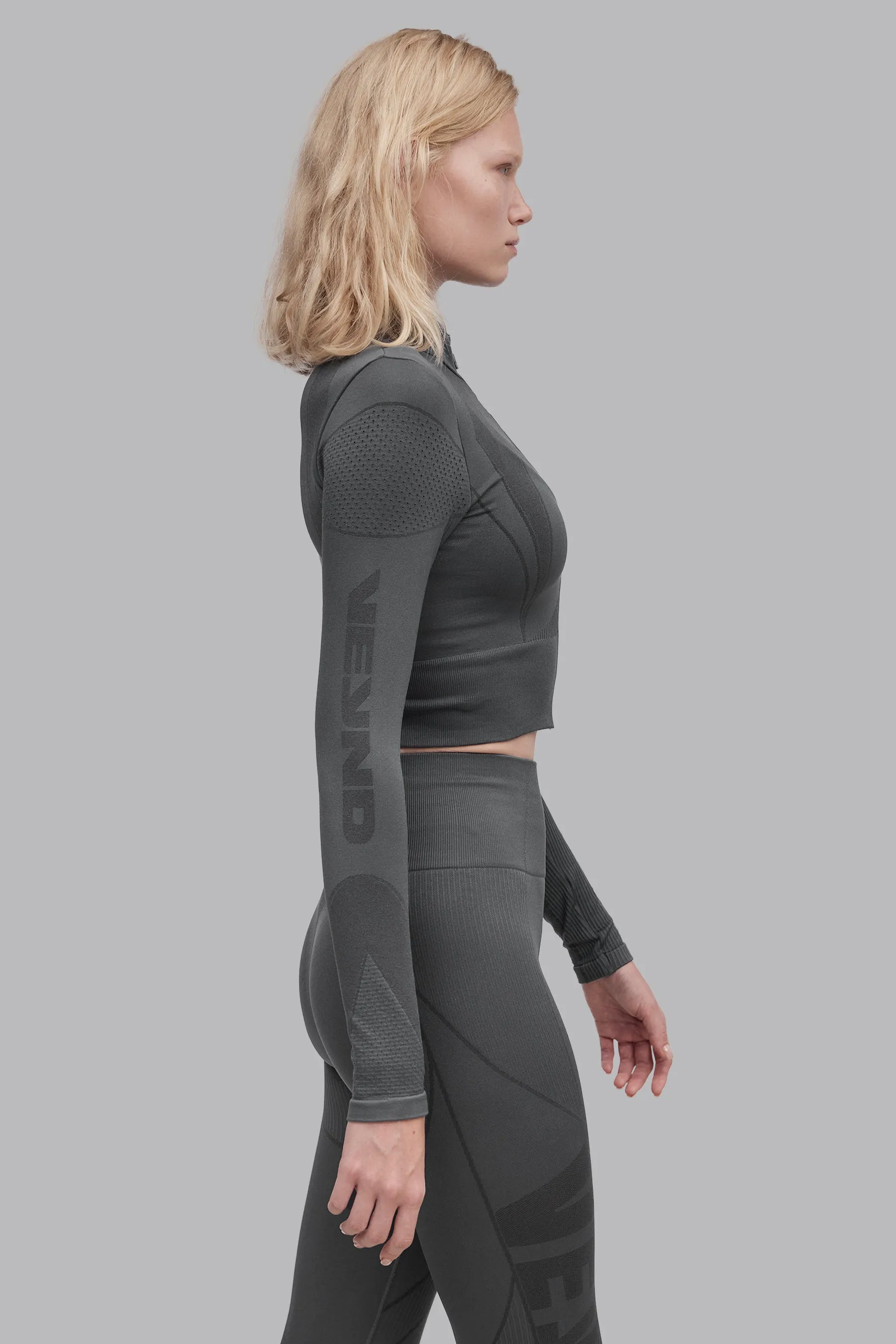 V_COMPRESS CROPPED SEAMLESS JACKET - Dark Gray