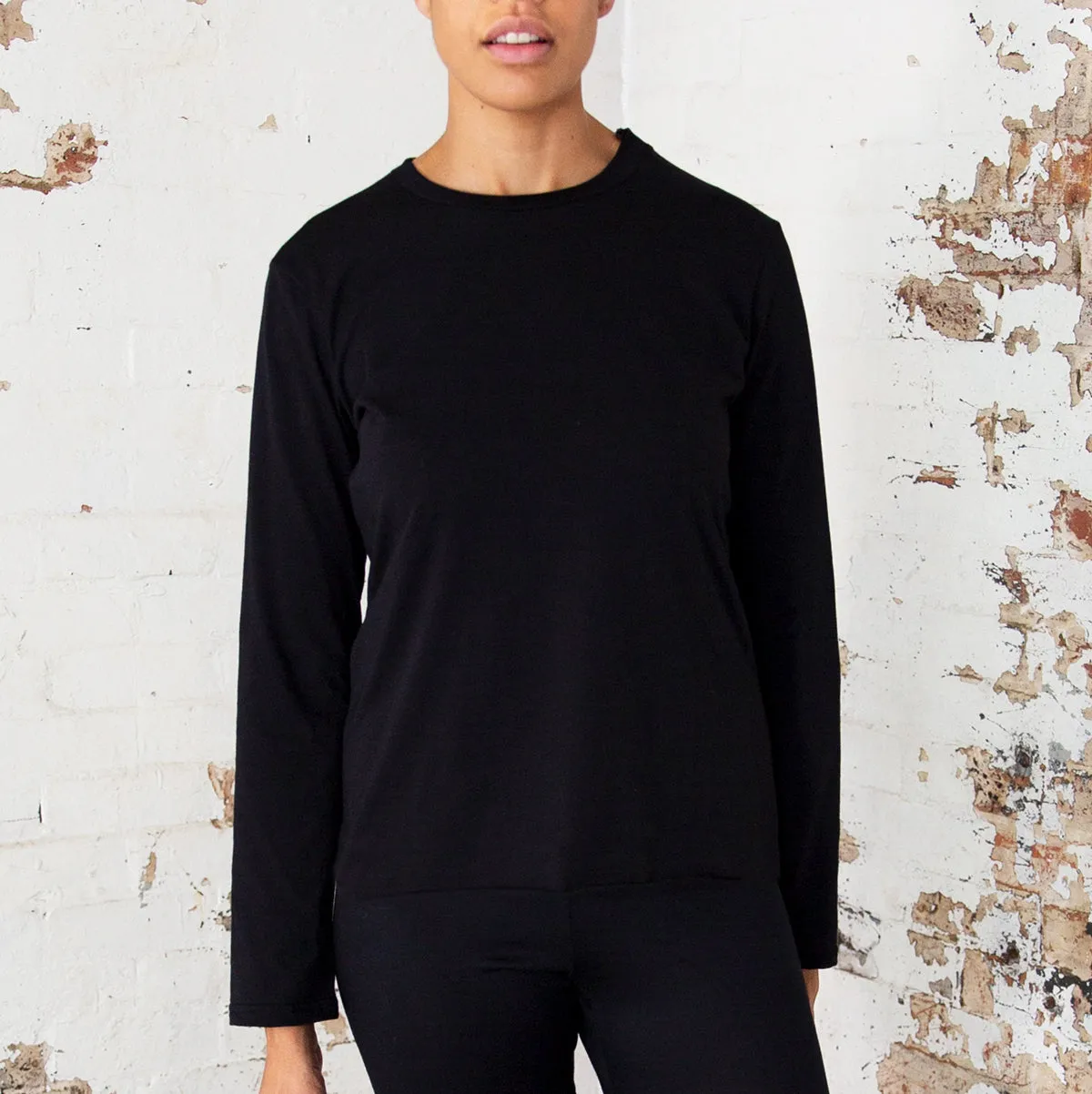 Women's Organic Long Sleeve Crew Neck T-shirt